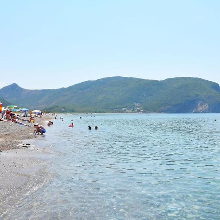 Apartments Siljak Petrovac Kültér fotó