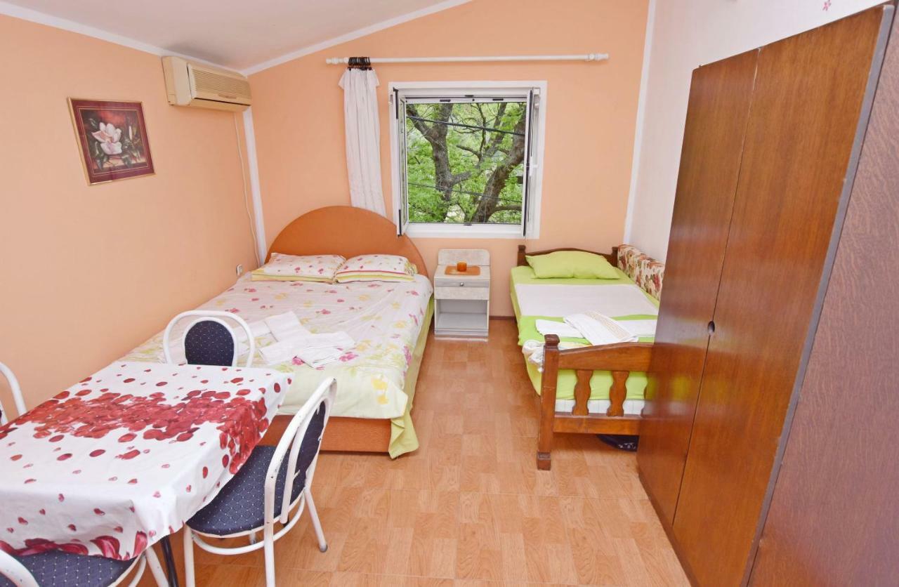 Apartments Siljak Petrovac Kültér fotó