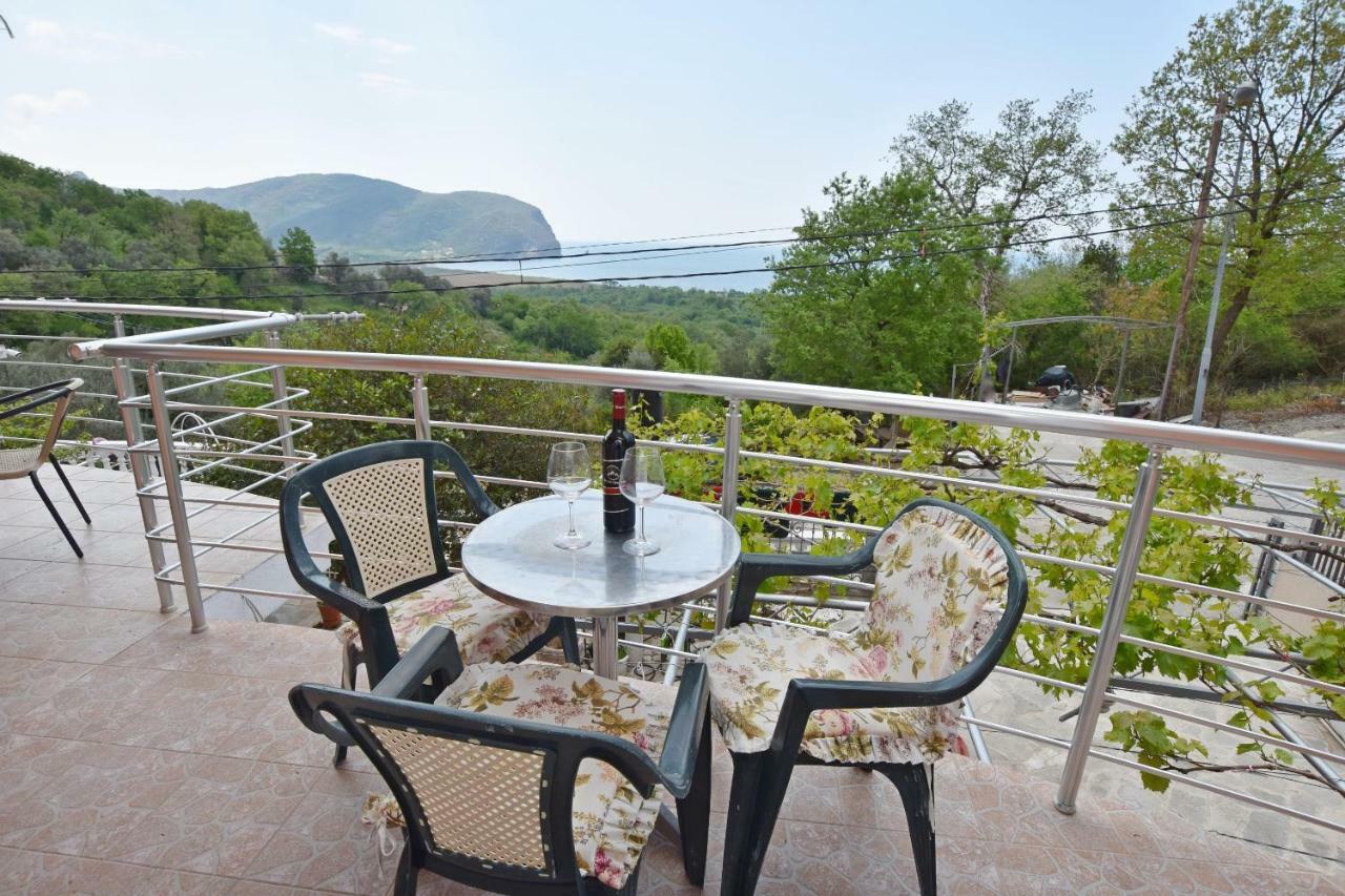Apartments Siljak Petrovac Kültér fotó