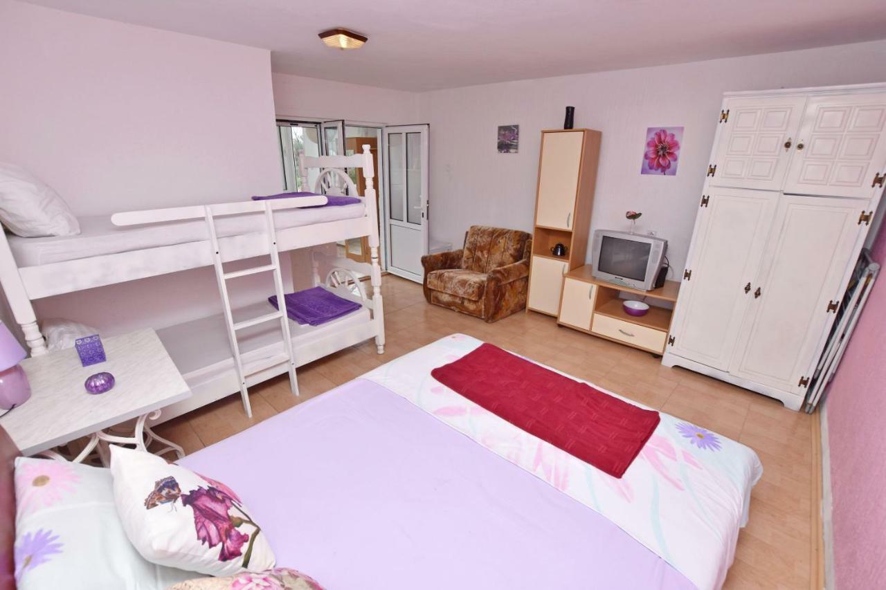 Apartments Siljak Petrovac Kültér fotó