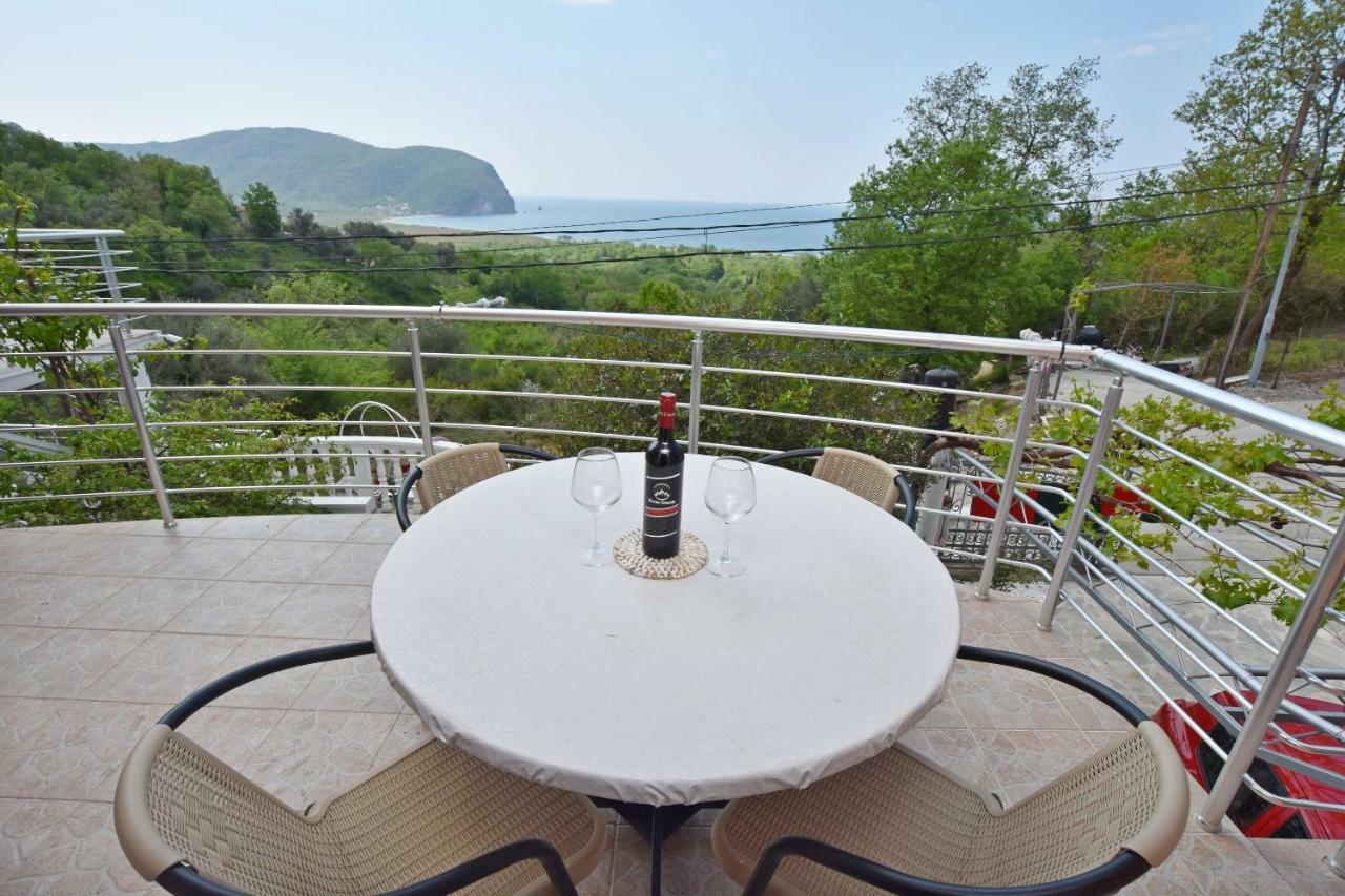Apartments Siljak Petrovac Kültér fotó